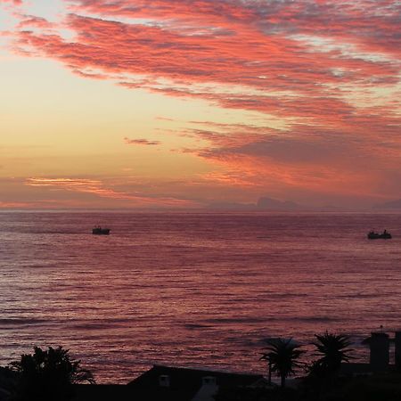 The Whale Cove Apartment Gansbaai Room photo