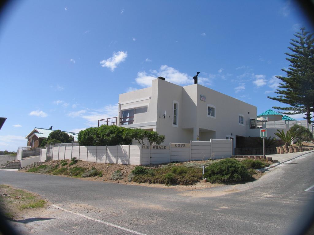 The Whale Cove Apartment Gansbaai Exterior photo