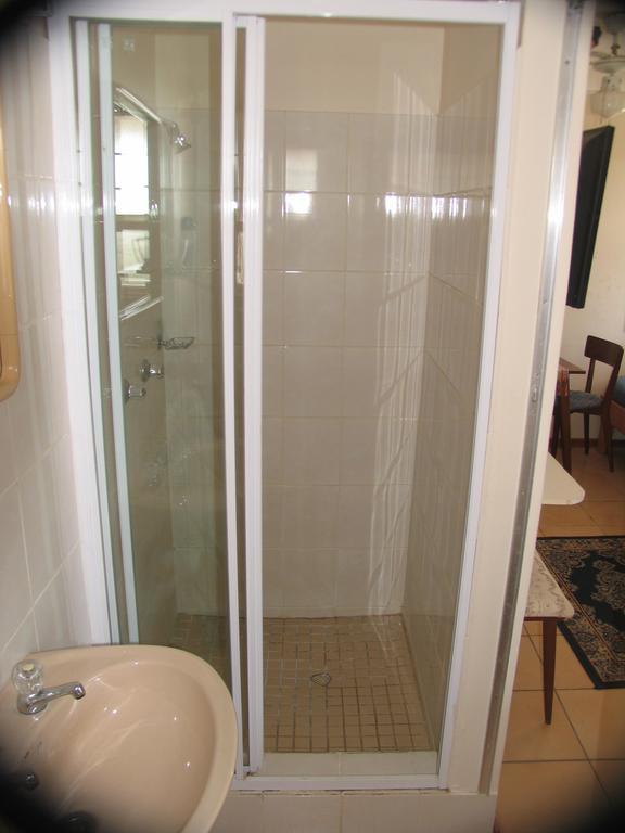The Whale Cove Apartment Gansbaai Room photo