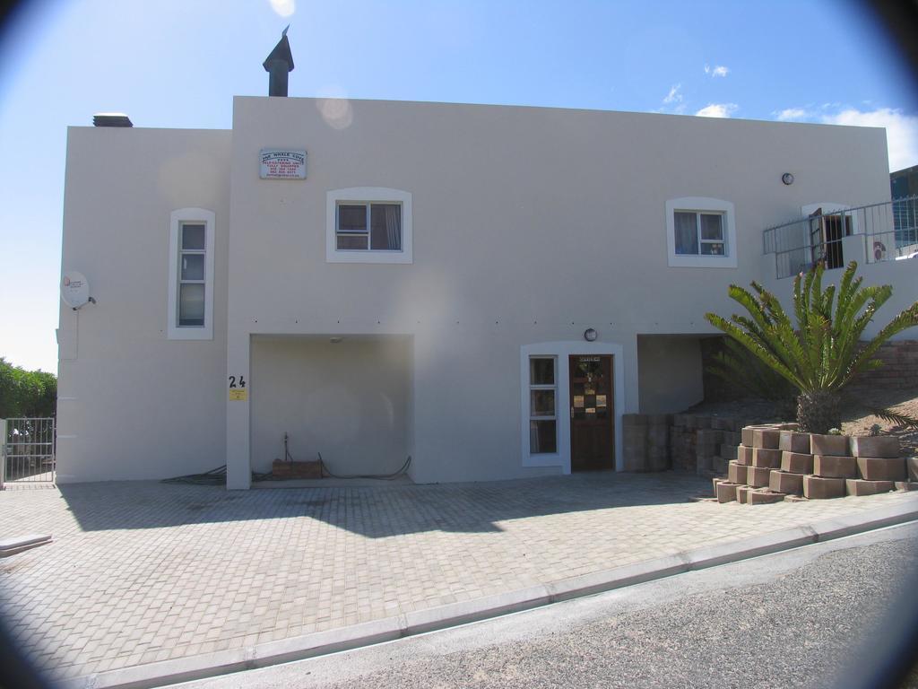 The Whale Cove Apartment Gansbaai Room photo