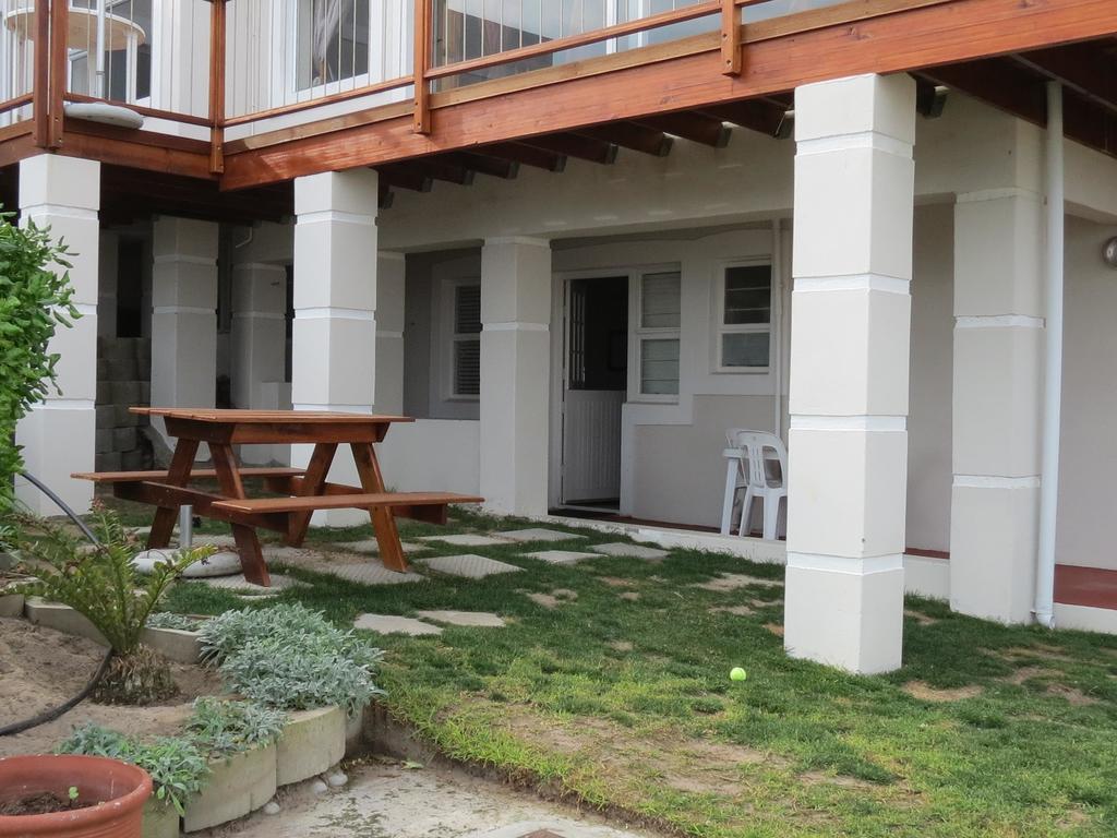 The Whale Cove Apartment Gansbaai Room photo